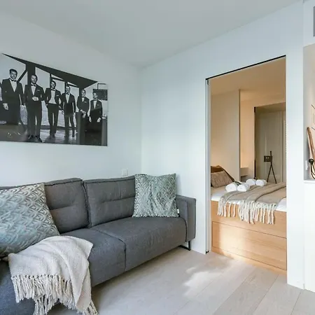 Huswell - Cosy In Centre Of